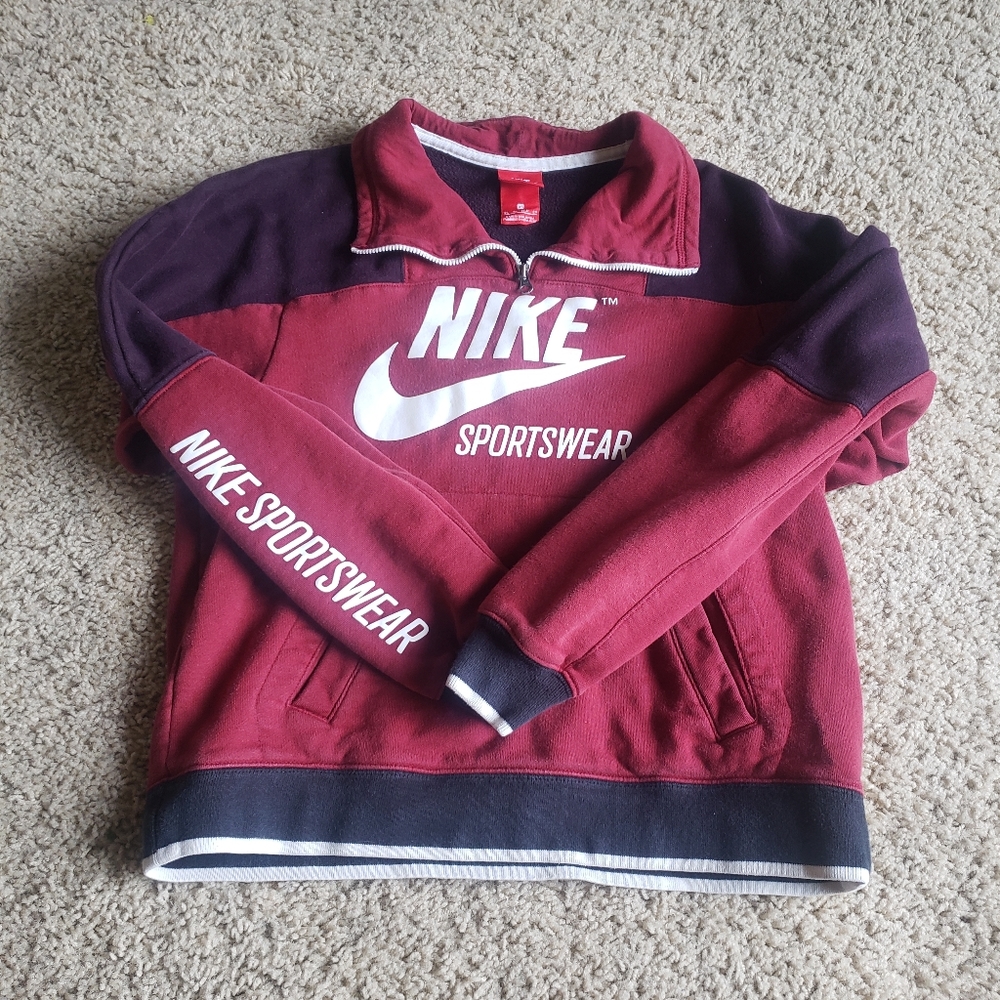 Nike Sportswear Vintage 90s Quarter Zip Red & Burgundy Pullover Sweatshirt